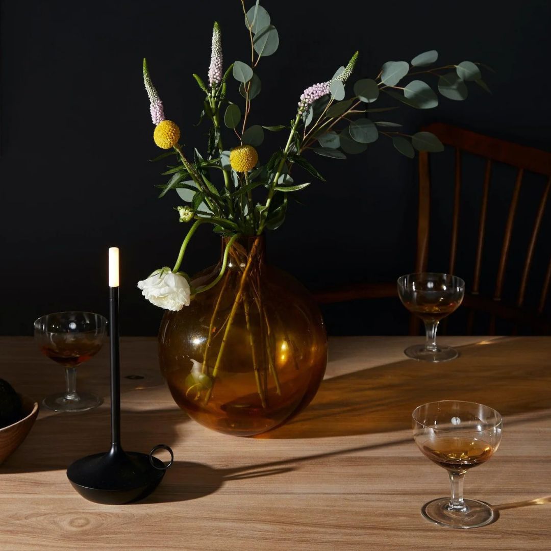 Vivae - Minimalistisk bordslampa