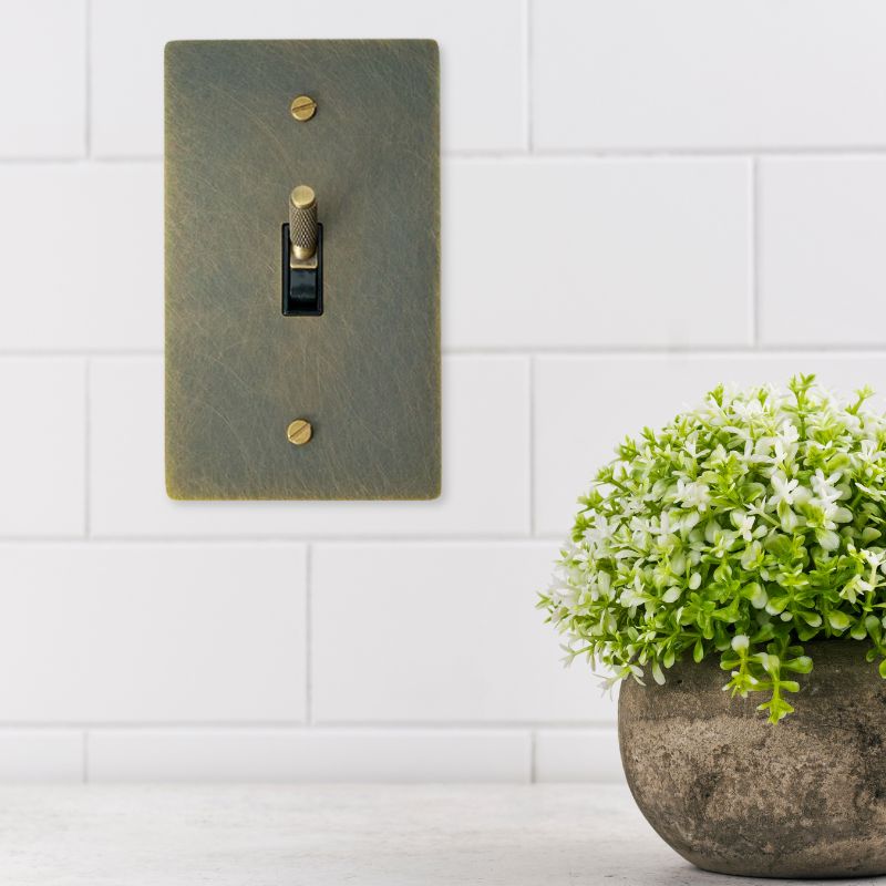 Lyxig vippströmbrytare