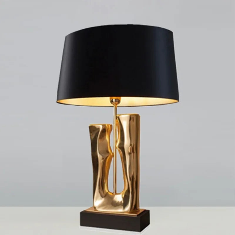 GoldenRock Bordslampa