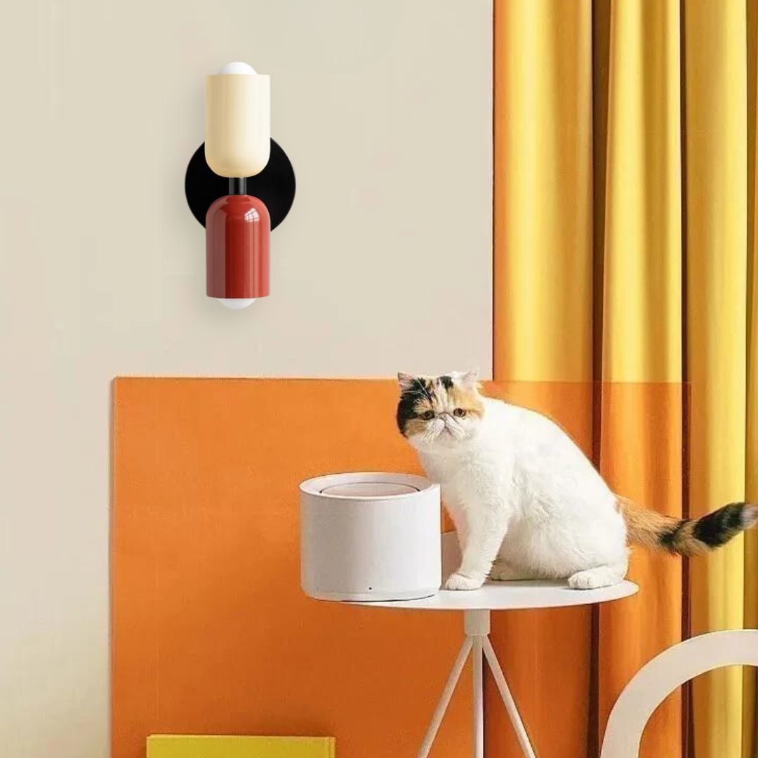 Brio - Designad vägglampa