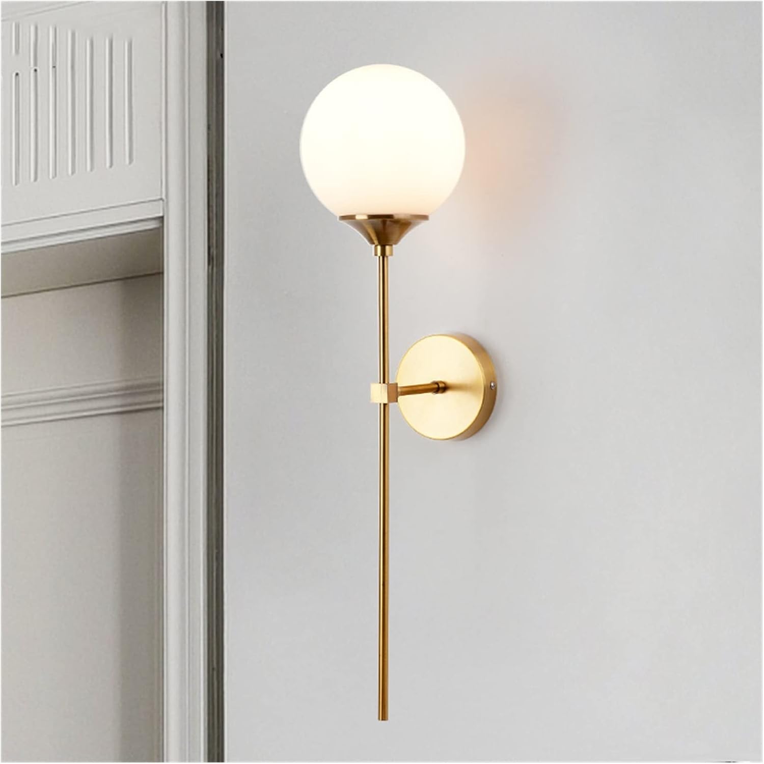 Vega - Modern vägglampa