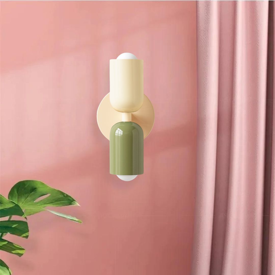 Brio - Designad vägglampa