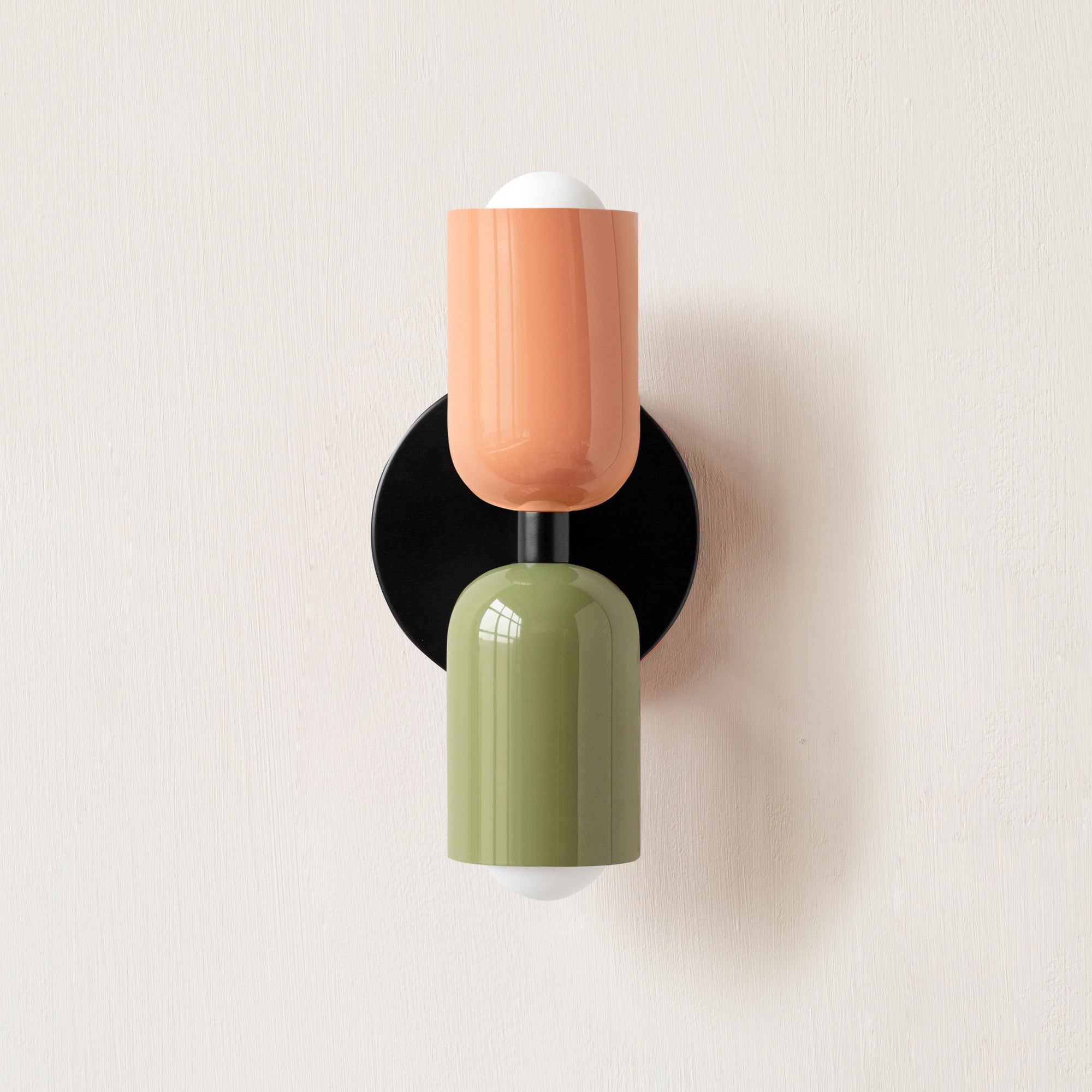 Brio - Designad vägglampa