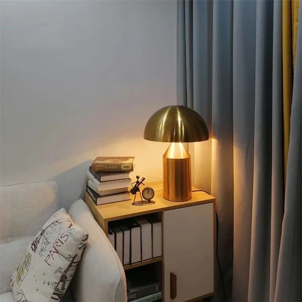 Omi - Nordisk Svampformad LED-bordslampa