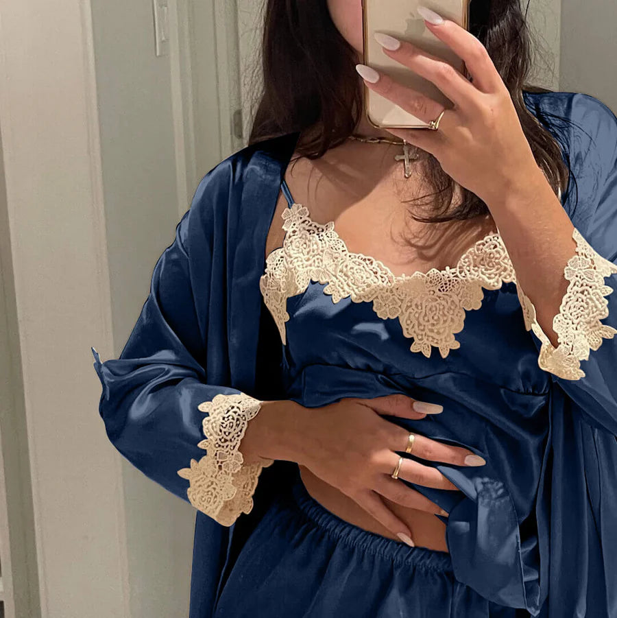 Pyjamasset med Nattlinne i Satin