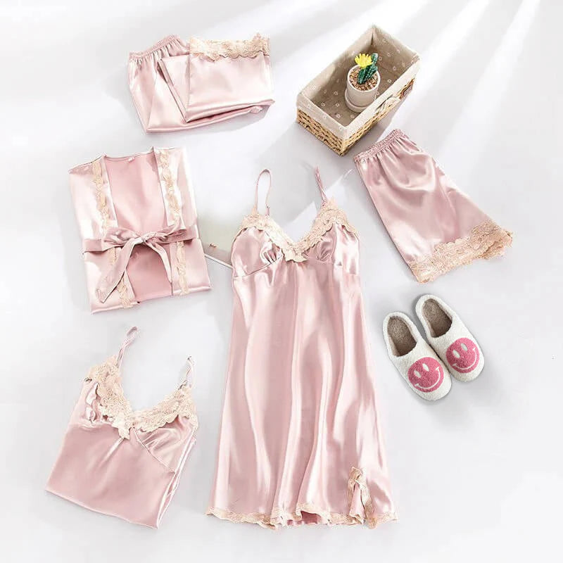 Pyjamasset med Nattlinne i Satin