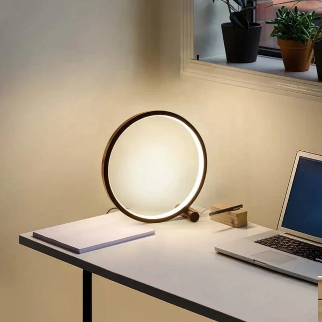 Oia - Modern LED-bordslampa med Touch