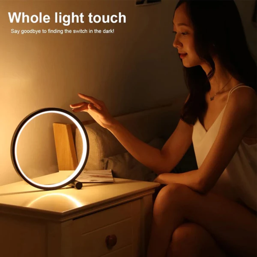 Oia - Modern LED-bordslampa med Touch