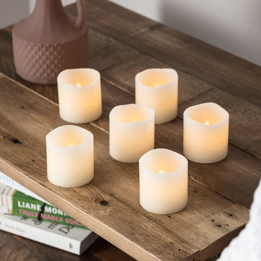 Set med 6 flämtfria LED-ljus med kort vax